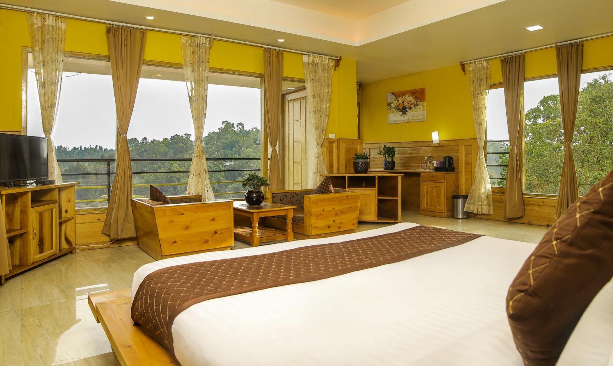 Mount Queens Hill Resort & Spa Mirik Exterior photo